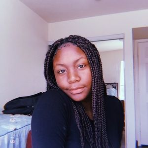 Meet your Posher, Alexandra